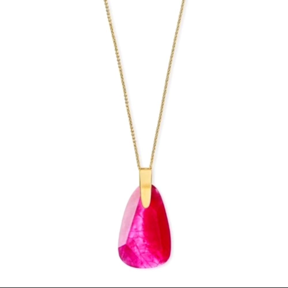 Kendra Scott necklace